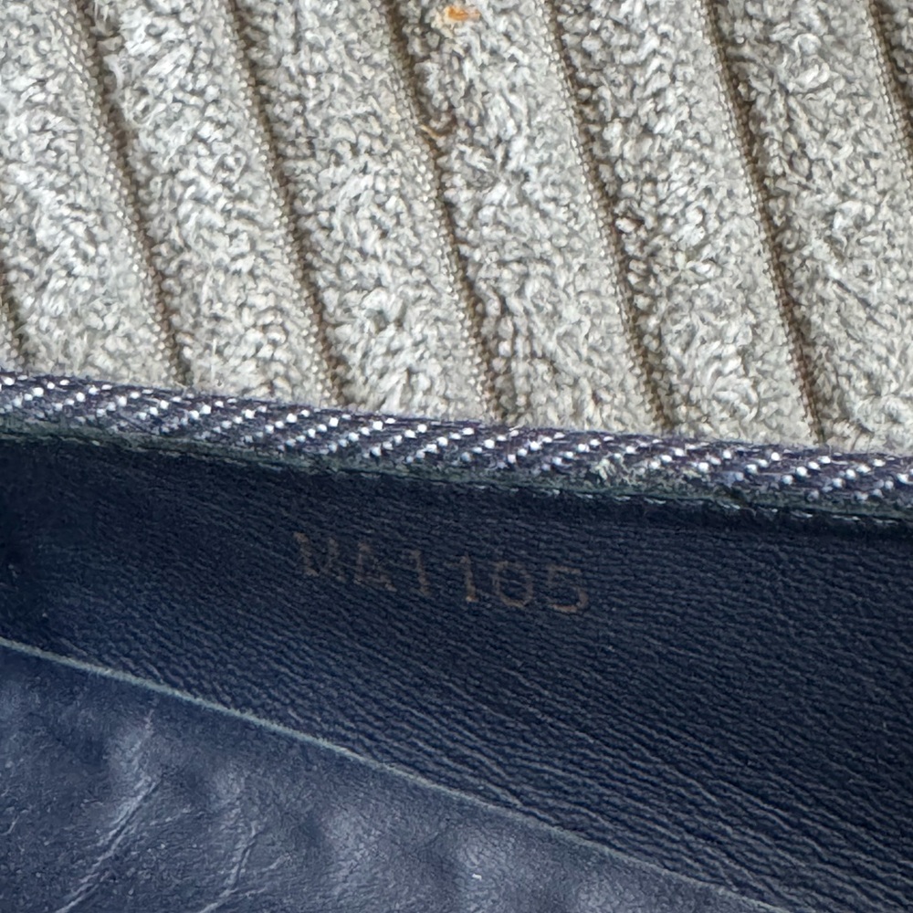 Louis Vuitton 💯 Authentic Espadrilles Navy Blue size 40 with dust bags - Picture 9 of 12